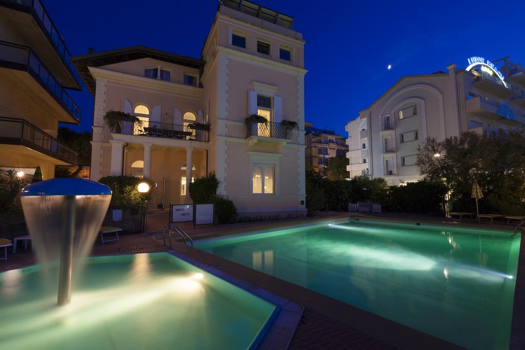 Villa Fiorita Cattolica Exterior photo